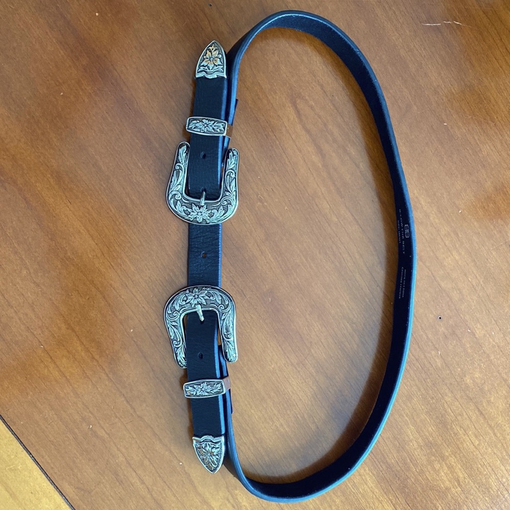 B-Low the Belt- Baby Bri Bri Black Belt w/Silver Floral Hardware Size Small.